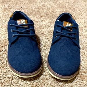 NEW American Eagle boys teddy oxford navy shoes